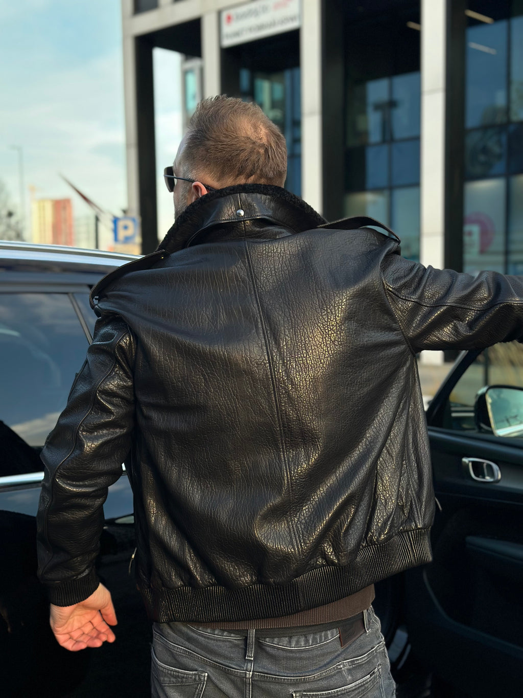 Skórzana kurtka lotnicza