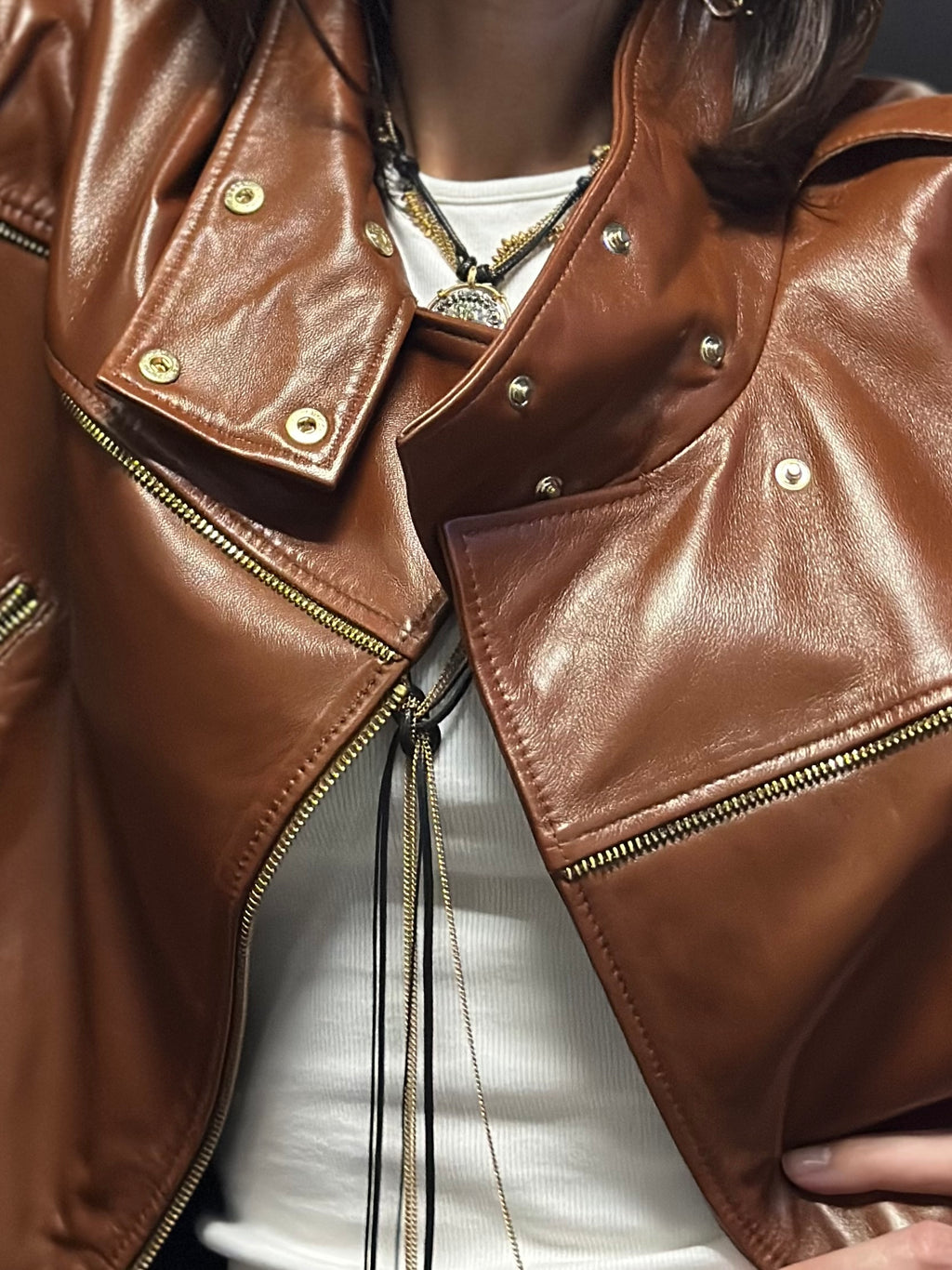 Moc, styl i komfort — w jednej kurtce.