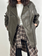 Damska skórzana kurtka w ciemnozielonym kolorze