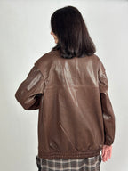 Czarna skórzana kurtka damska