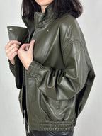 Bomber damski skórzany w kolorze oliwkowym