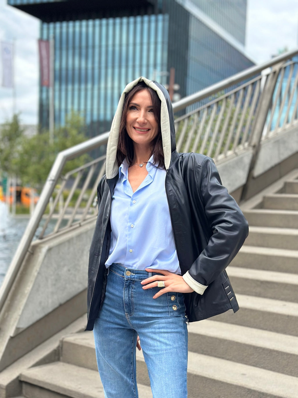 Kurtka skórzana z kapturem