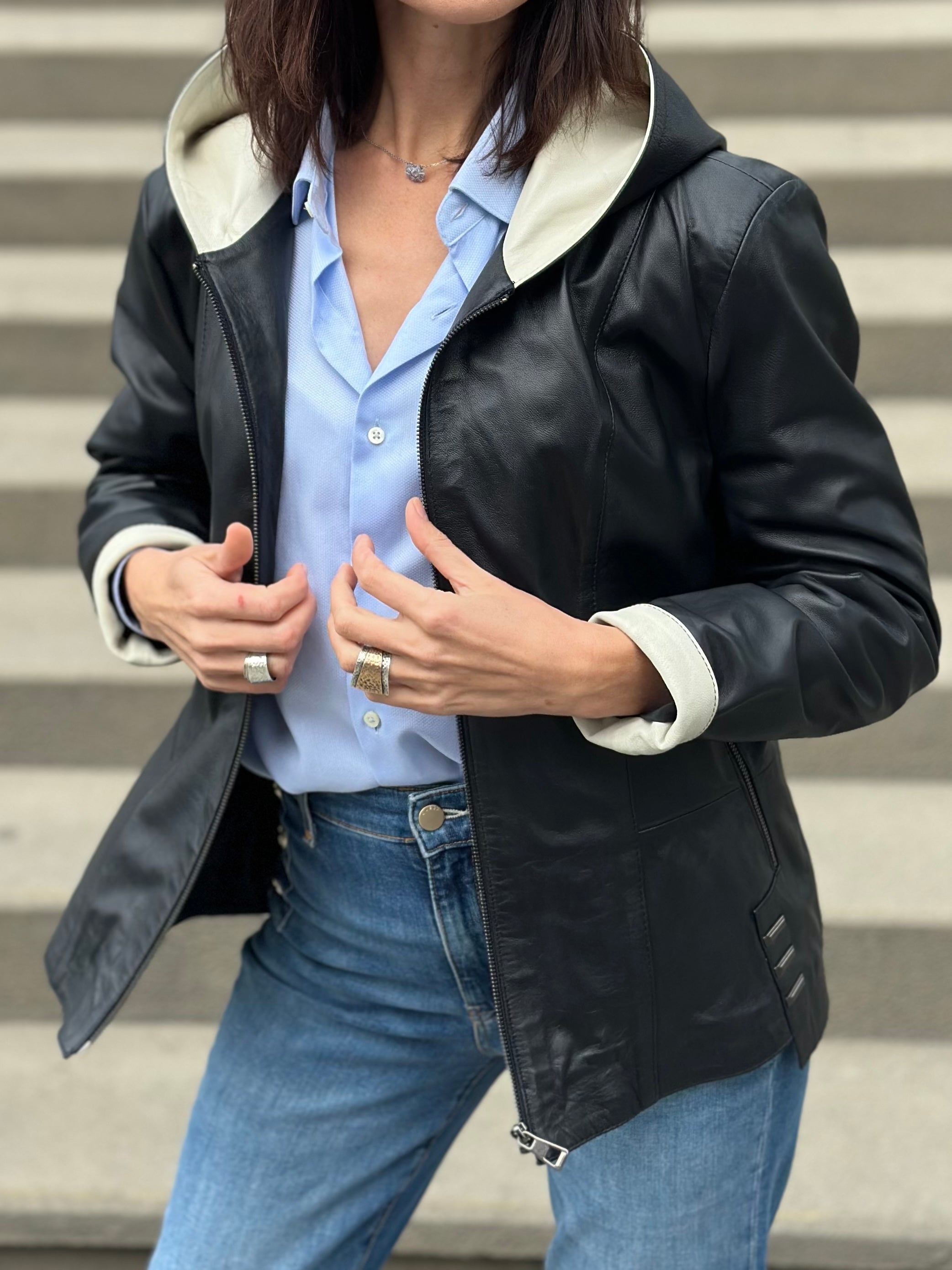 Kurtka skórzana z kapturem