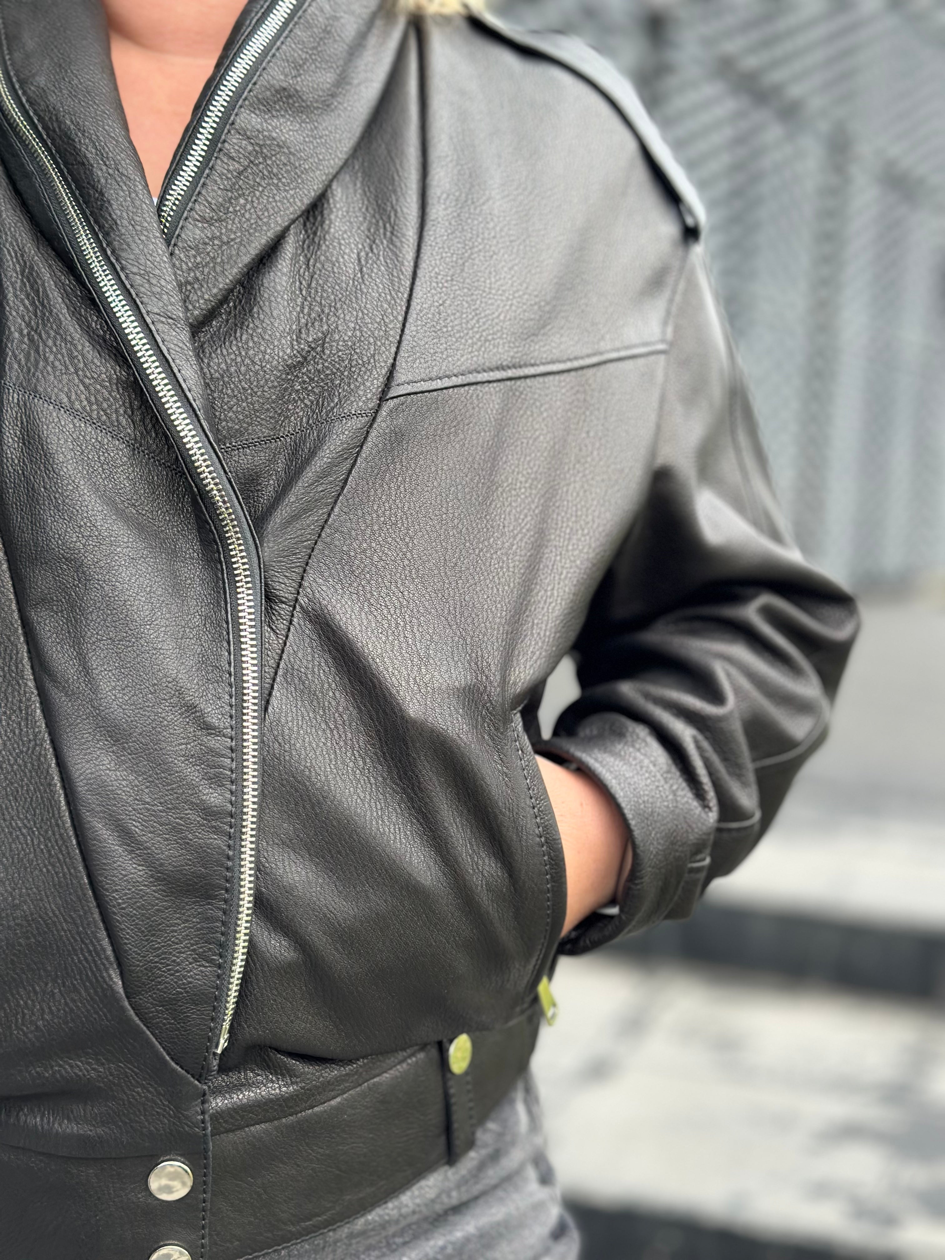 Czarna Ramoneska Jumbo