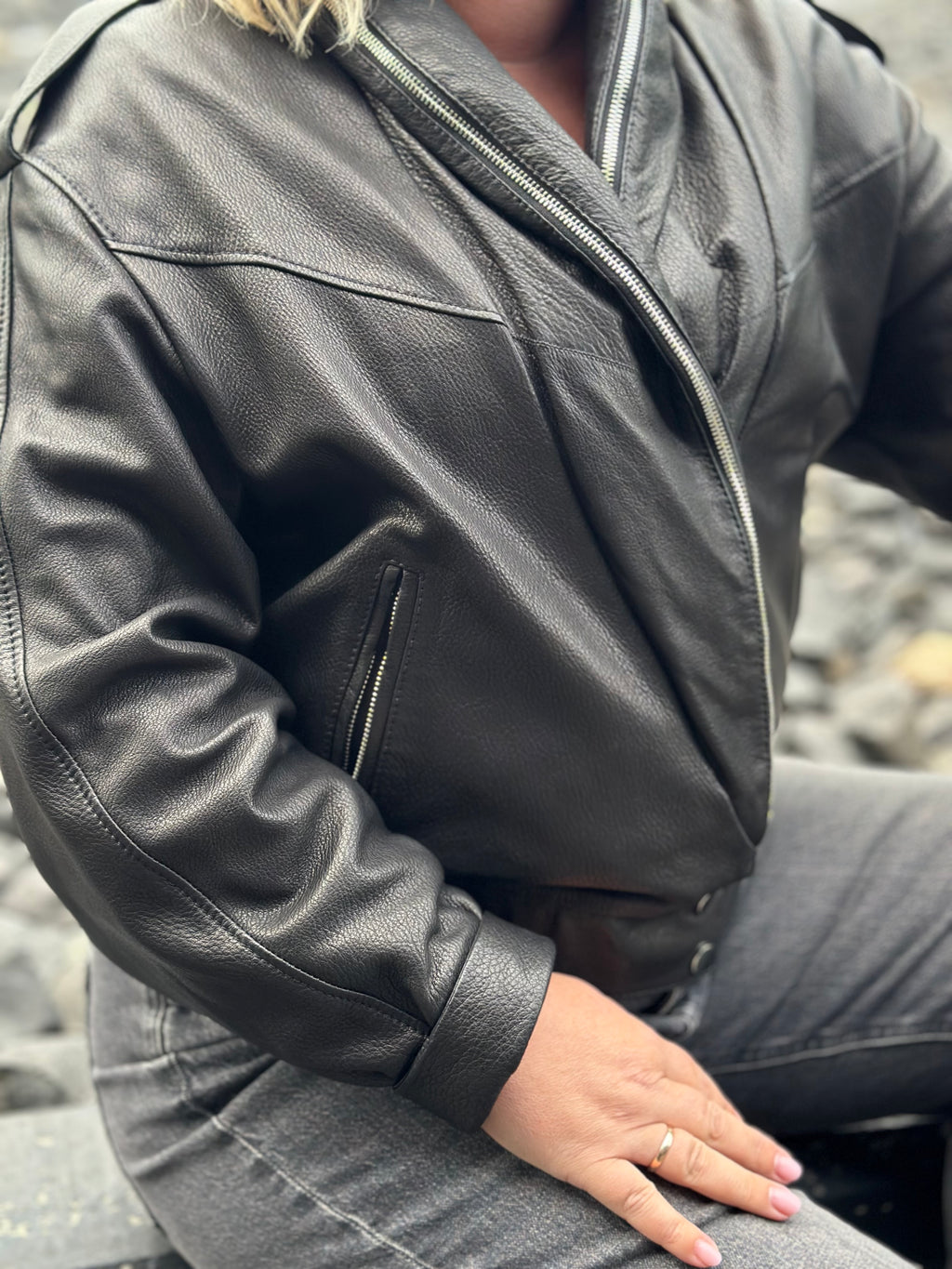 Czarna Ramoneska Jumbo