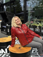 Kurtka skórzana z kapturem