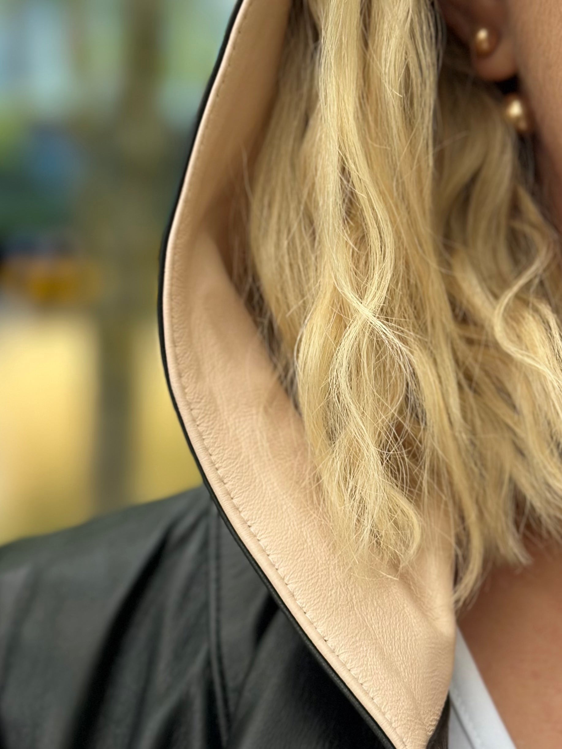 Kurtka skórzana z kapturem