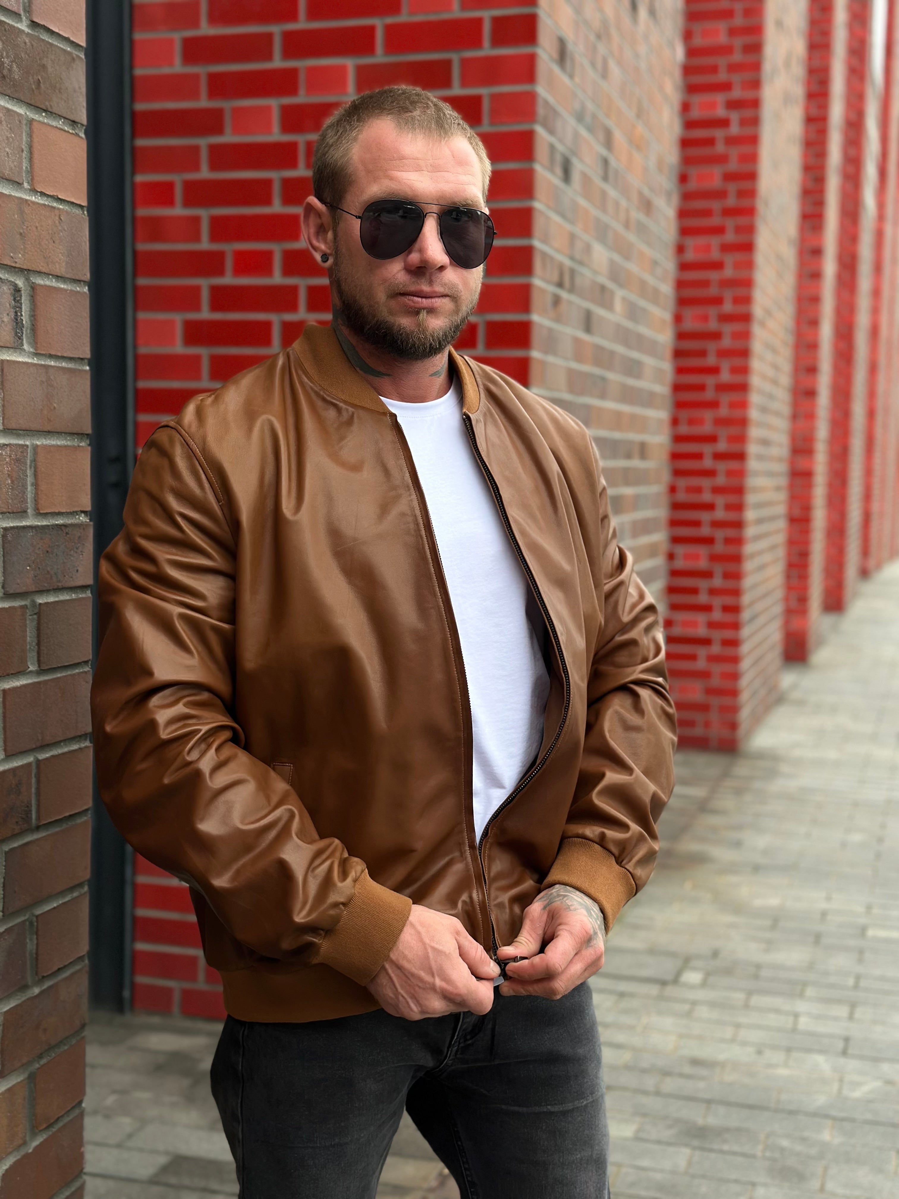 Skórzana kurtka w stylu bomber