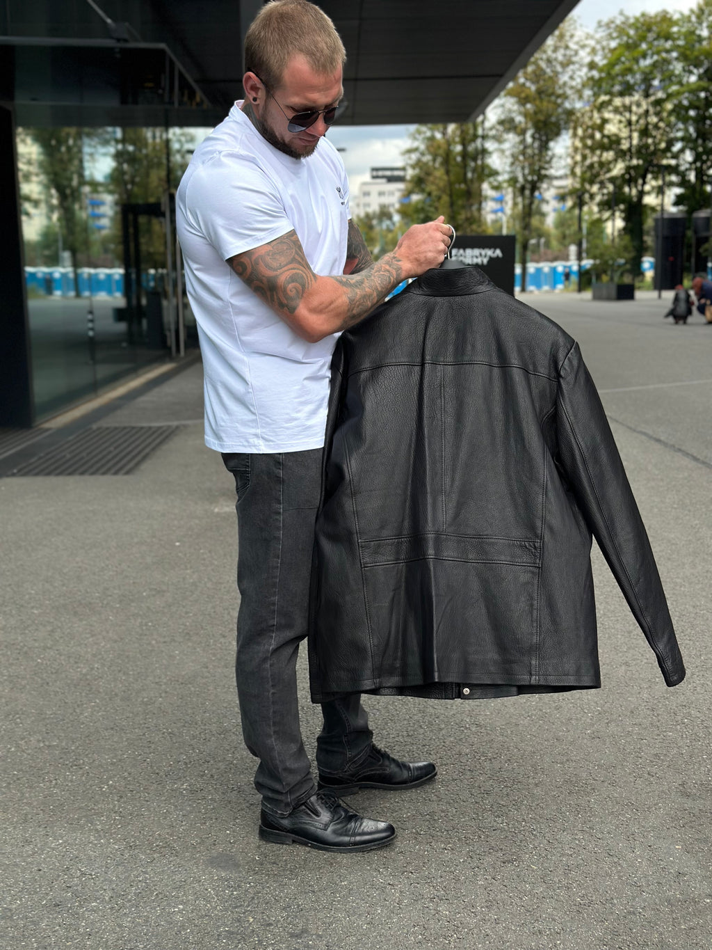 Klasyczna wydłużona kurtka męska