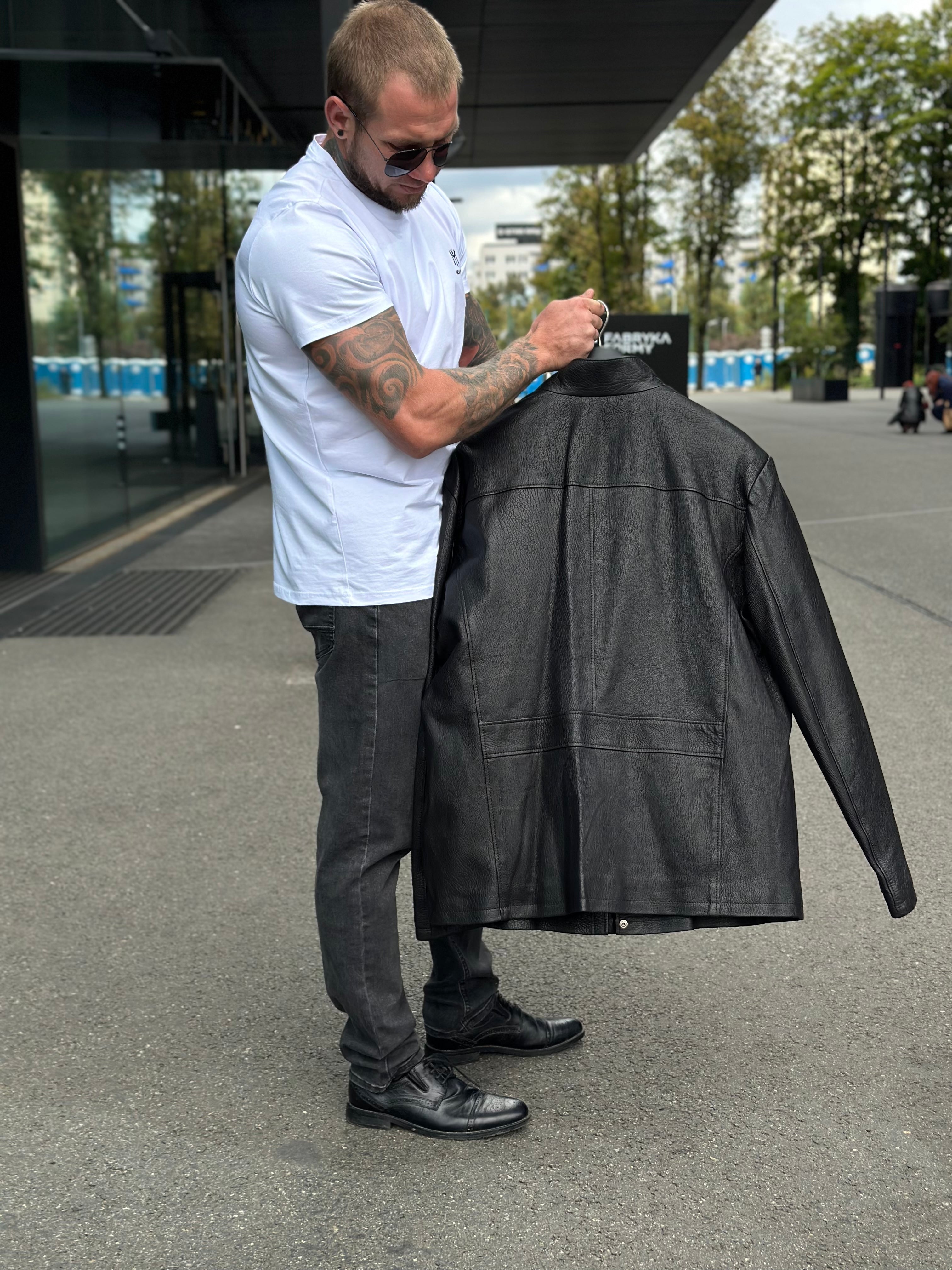 Klasyczna wydłużona kurtka męska